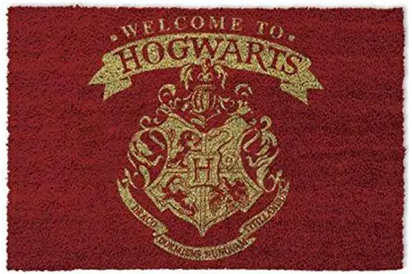 Felpudo inspirado en el colegio de magia Hogwarts de Harry Potter