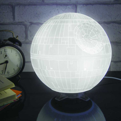 lampara usb de escritorio con forma de death star