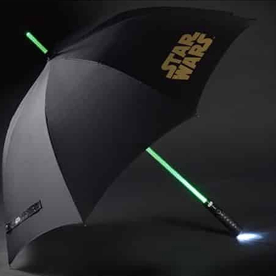 paraguas con forma de sable laser de star wars